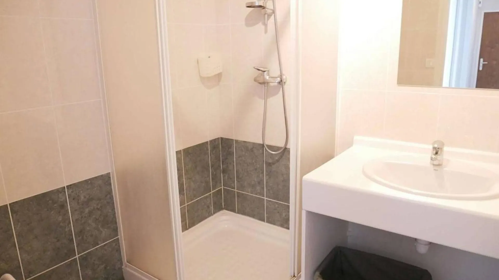 Etel - Appartement 3 Pieces Avec Parking, Animaux Admis - Fr-1-479-167 França